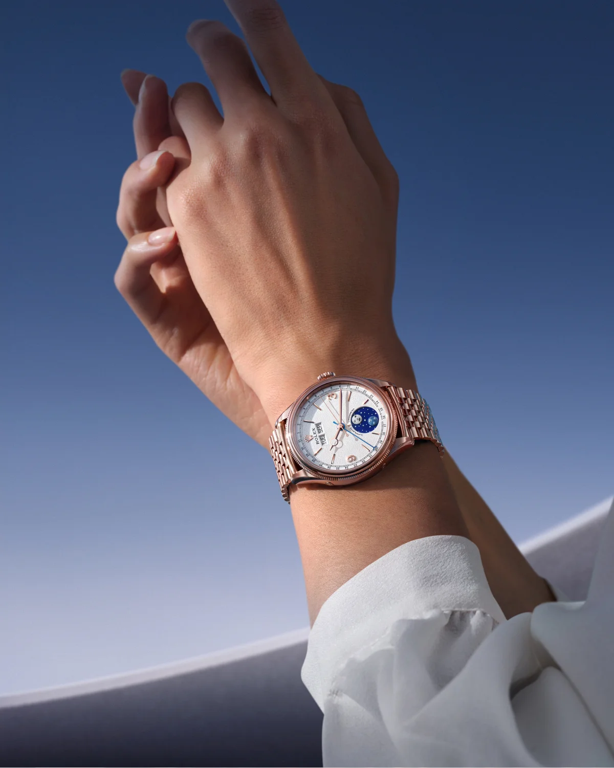 Reloj Perpetual Padellone en la muñeca