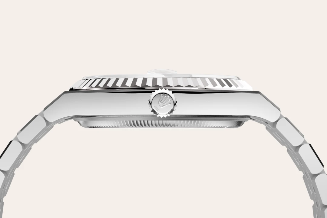 Rolex Land-Dweller m127234-0001 material