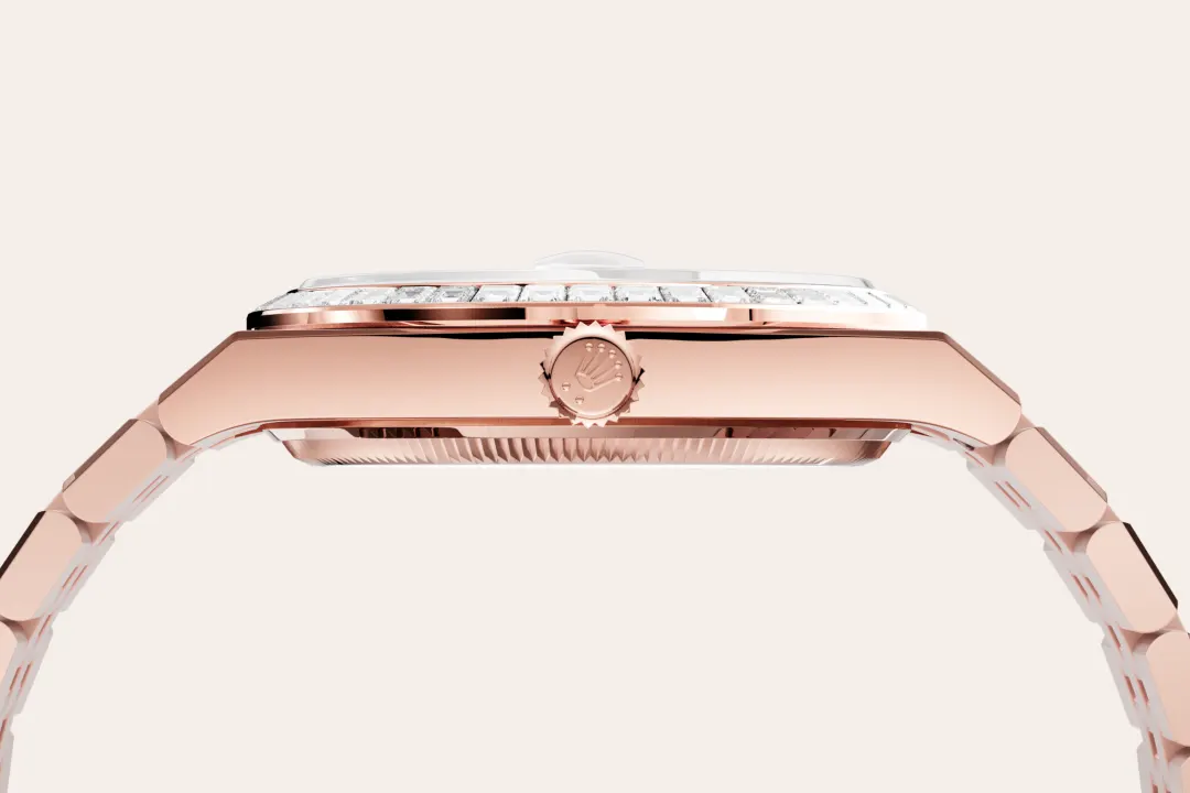 Rolex Land-Dweller m127285tbr-0002 material